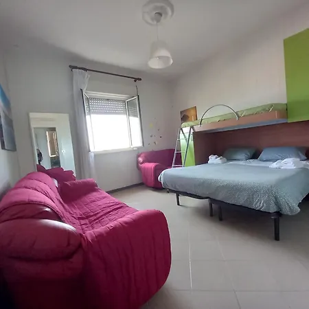 Apartment Casa Del Grillo, In Centro, A 50m Dal Mare