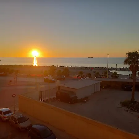 Apartment Casa Del Grillo, In Centro, A 50m Dal Mare Trapani