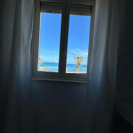 Casa Del Grillo, In Centro, A 50m Dal Mare